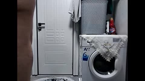 Big Head Cock online show from December 6, 5:55 pm