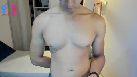 travis bakerr online show from October 23, 1:31 am