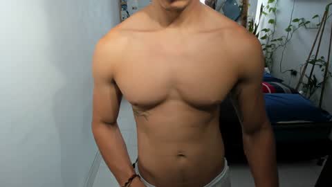 travis bakerr online show from January 11, 5:29 pm