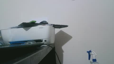 Snapshot of treki1979 chatting on March 6, 7:03 am treki1979 online show from March 6, 7:03 am