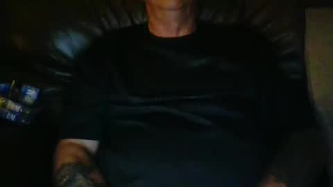 Snapshot of trev8331 chatting on September 21, 3:06 am Fe-fi-fo-fum online show from September 21, 3:06 am