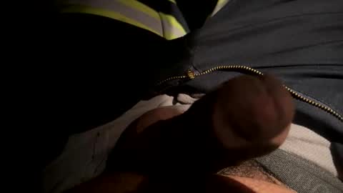 treystiffler94 online show from April 17, 9:23 am