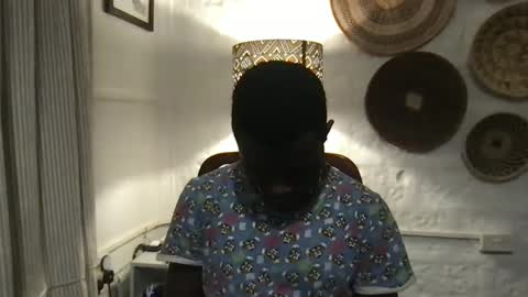 Trisboo5 online show from December 15, 8:47 pm