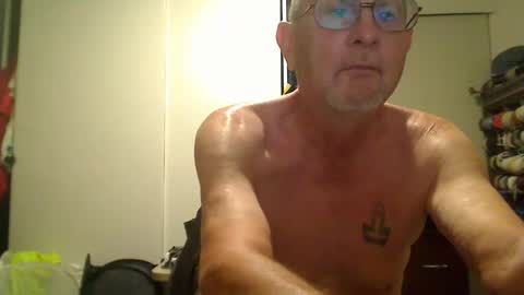 Troffer online show from November 14, 4:04 am