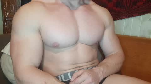 Troncq online show from February 4, 3:15 pm