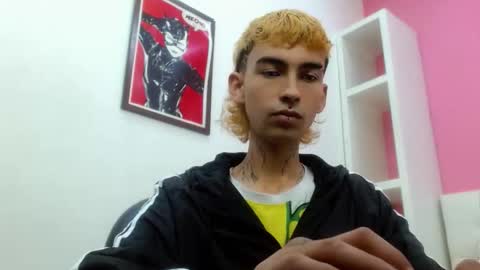 ttimy online show from March 4, 7:21 pm