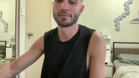 Snapshot of twikboy chatting on February 14, 4:15 am Twinkboy online show from February 14, 4:15 am