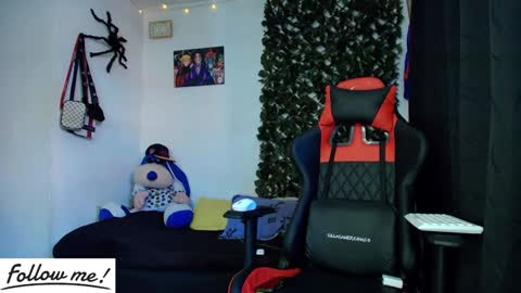 Snapshot of twink_sebas_ chatting on January 22, 6:41 pm  Bad boy sebastian  online show from January 22, 6:41 pm
