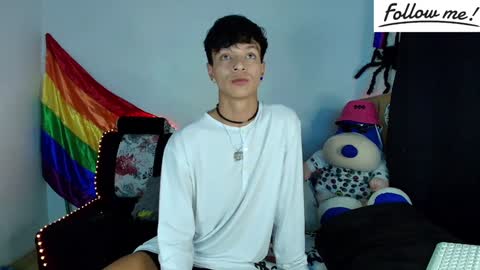 Snapshot of twink_sebas_ chatting on December 13, 6:42 am  Bad boy sebastian  online show from December 13, 6:42 am