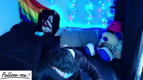 Snapshot of twink_sebas_ chatting on December 29, 12:55 pm  Bad boy sebastian  online show from December 29, 12:55 pm