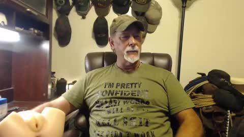 txlobo60 online show from October 18, 9:31 pm