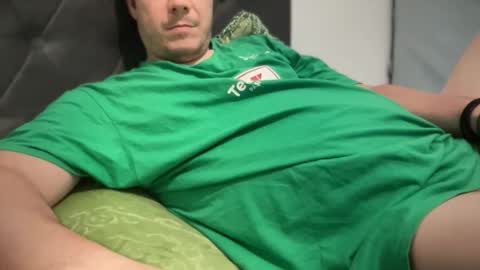 Snapshot of tyber87 chatting on October 16, 8:06 pm Padrynhyo online show from October 16, 8:06 pm