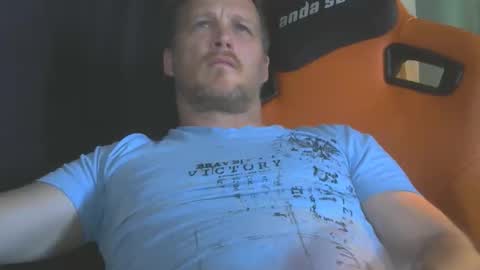 tyfinns69568194 online show from September 12, 4:23 am