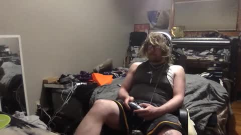 tylahfae online show from March 16, 5:44 am