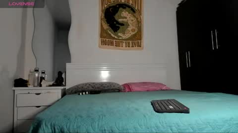 tyler_axel online show from May 28, 3:04 am
