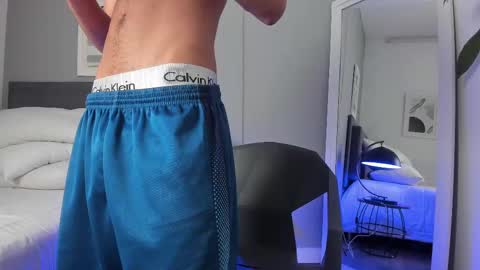 Tyler Fox online show from September 8, 9:14 pm