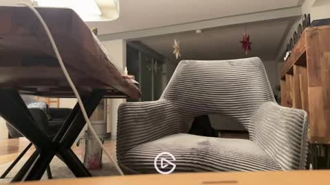 ueberdruck01 online show from November 24, 12:11 am