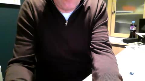 mark online show from October 16, 7:11 pm