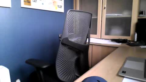 mark online show from February 13, 2:22 pm