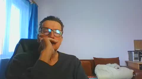 ulmeni7 online show from January 9, 7:02 am