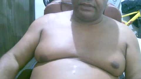 ulmo_br online show from February 3, 10:37 pm