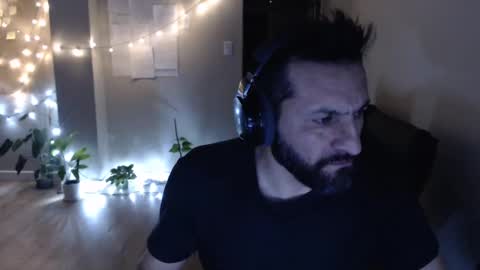 ultratoaster online show from December 21, 12:09 am