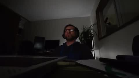 ultratoaster online show from April 24, 7:11 am