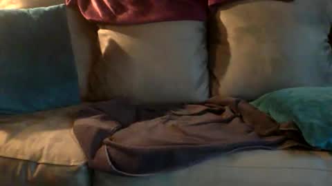 Buzz Bigcock online show from December 15, 8:50 pm