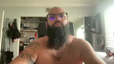 uncutbeard129840 online show from September 22, 7:24 pm