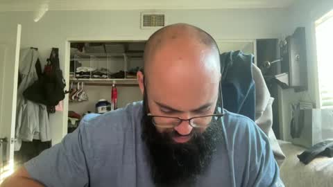 uncutbeard129840 online show from September 20, 12:10 am