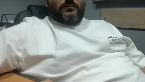 Snapshot of uncutdude321 chatting on October 27, 1:13 pm uncutdude321 online show from October 27, 1:13 pm