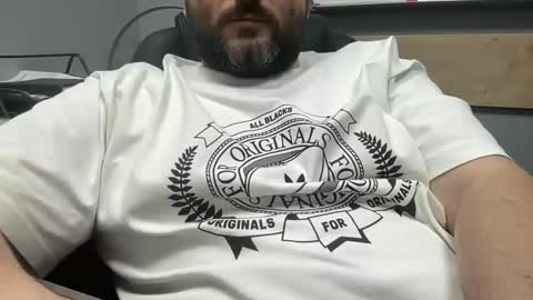 uncutdude321 online show from February 12, 1:39 pm