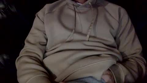 Snapshot of uncutone2345 chatting on November 1, 5:55 am uncutone2345 online show from November 1, 5:55 am