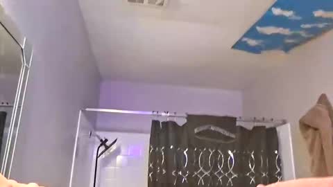 unfoldedlaundry online show from June 2, 11:44 am