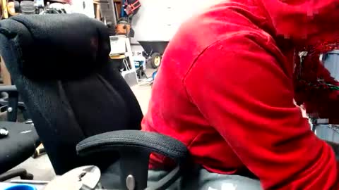 upforanything27 online show from December 18, 2:10 am