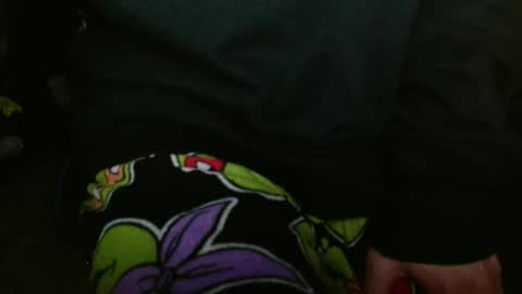 uprailfan1986 online show from April 3, 7:10 pm