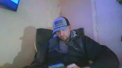 ur_zaddy4now online show from December 5, 10:34 pm