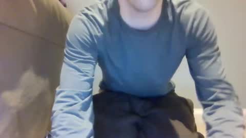 Stratton online show from April 29, 6:47 pm