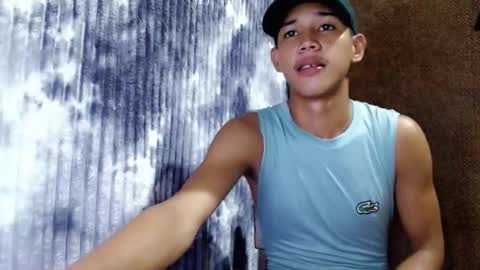 urdreamboy_clarin online show from May 10, 4:25 am