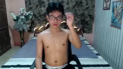 urdreamboy_doms online show from July 2, 6:41 am