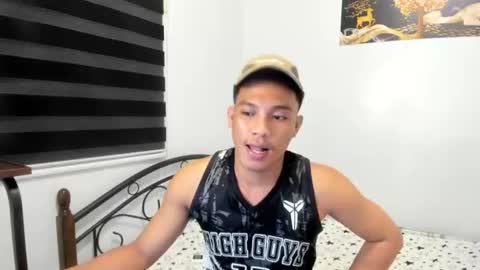 urfucker_vinz online show from July 13, 2:52 pm