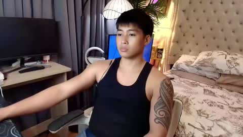 ander online show from June 10, 4:51 pm