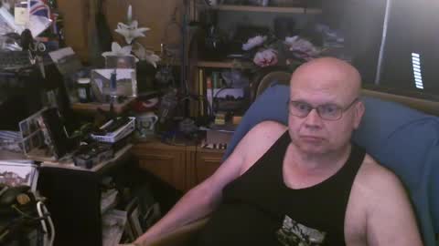 userwestmarck online show from August 9, 11:21 pm