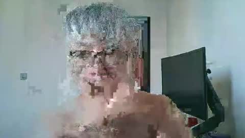 uuuffuu online show from November 9, 11:53 pm