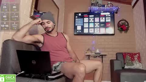 valentin_hoffman online show from December 18, 12:01 pm