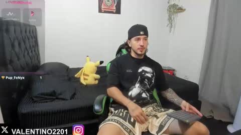 valentino online show from November 26, 2:25 am