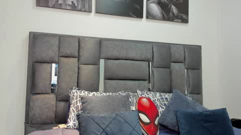 Valentino Ferrari online show from December 2, 11:38 pm