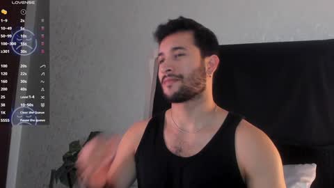 Valentino online show from December 6, 4:58 am