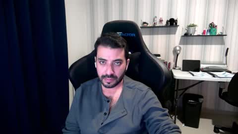 Roberto Carlos online show from November 8, 2:04 am