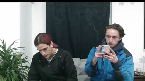 Vamp Noah and Dan online show from December 29, 2:49 am